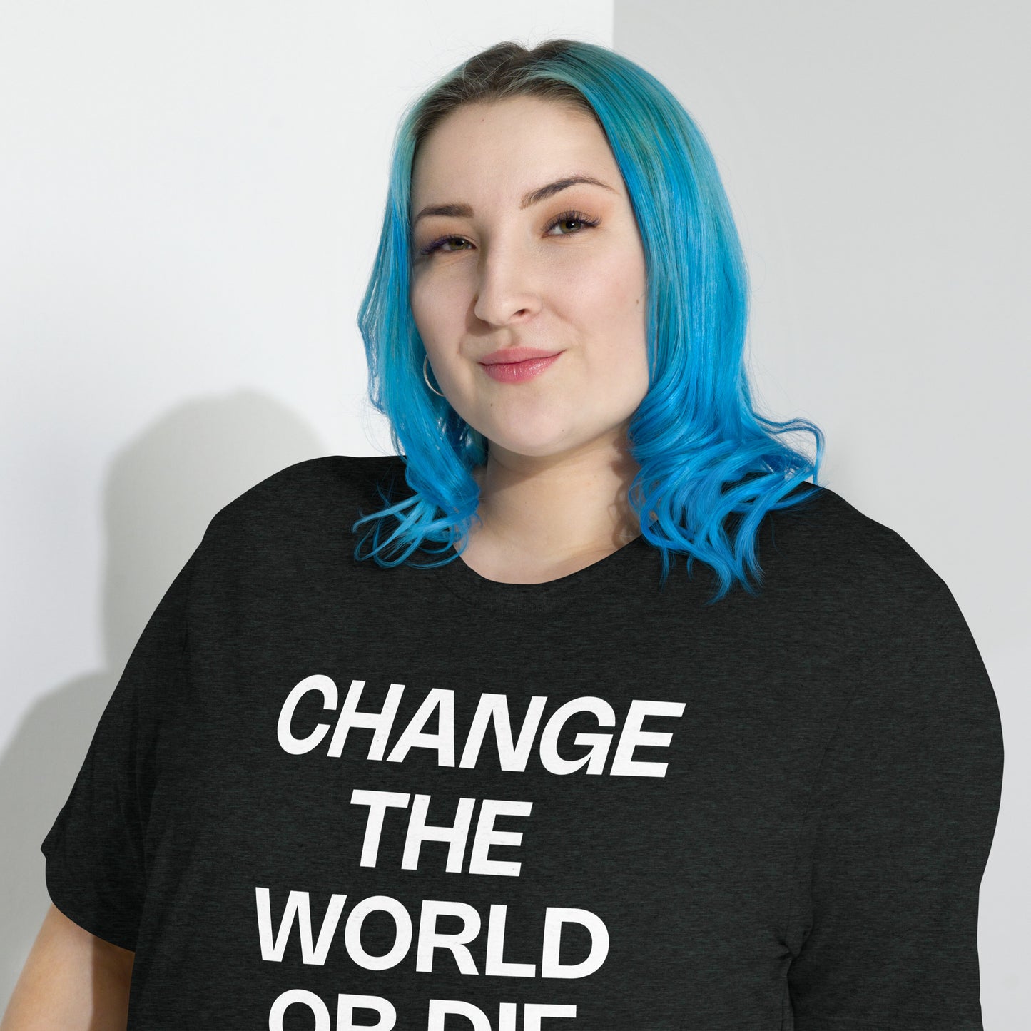 STRANGERS ART SHORT SLEEVE T-SHIRT