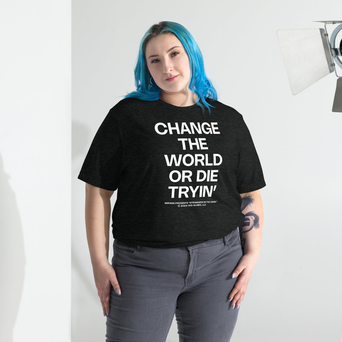 STRANGERS ART SHORT SLEEVE T-SHIRT