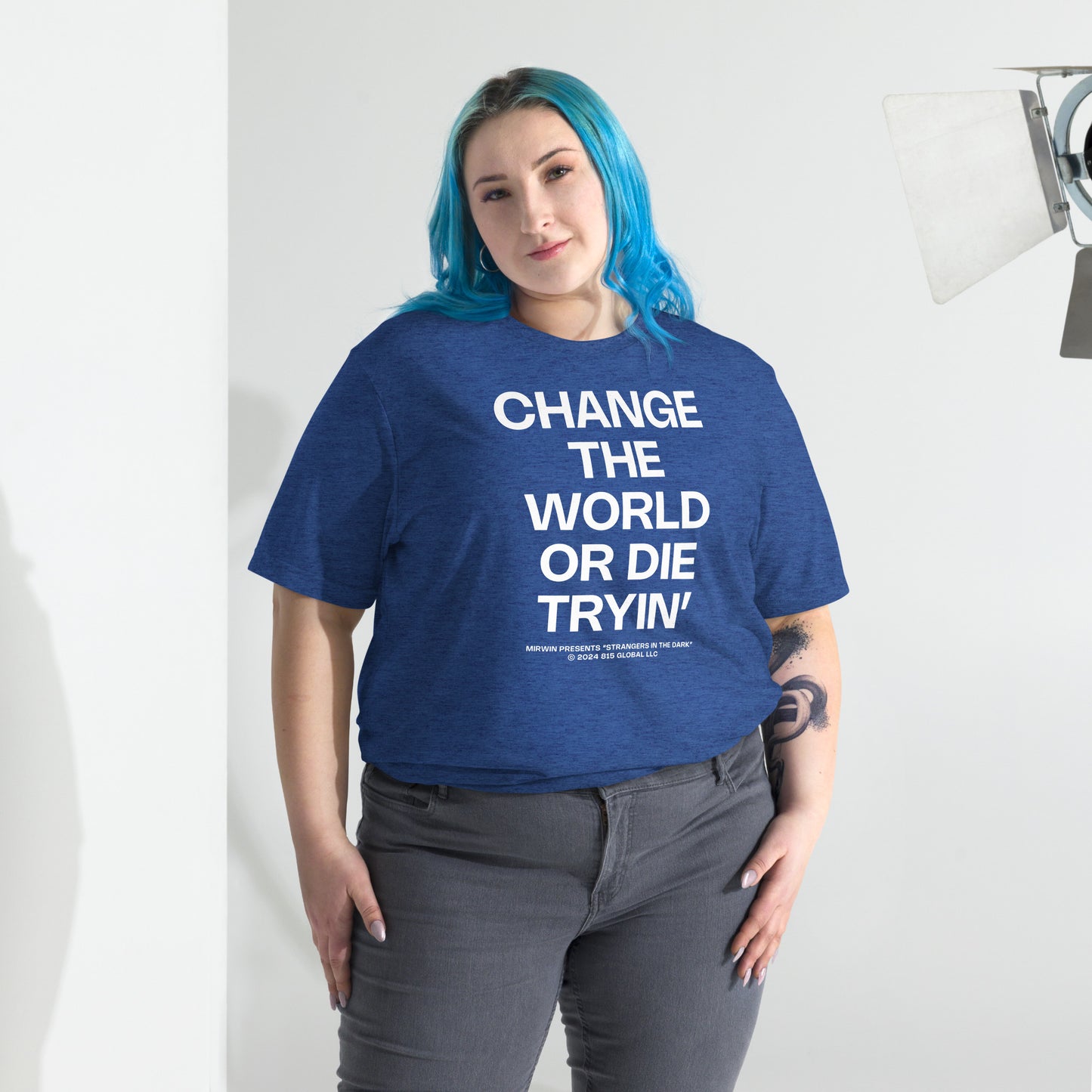 STRANGERS ART SHORT SLEEVE T-SHIRT